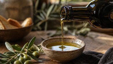 How many calories in olive oil? Full guide by tablespoon, teaspoon, and cup